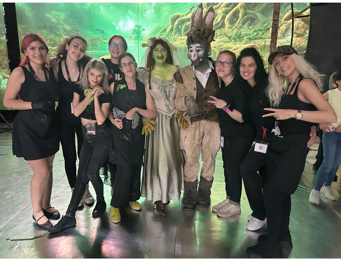 Diana with the Shrek cast and backstage team